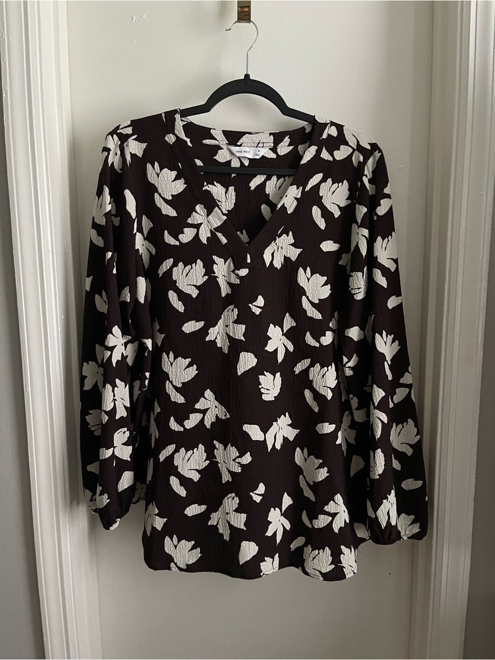 Nine West Brown and White Floral V-Neck Blouse